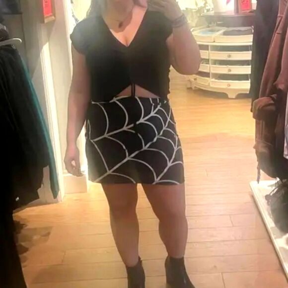 Gorgeous black and white web mini skirt sz xxl - Picture 10 of 11